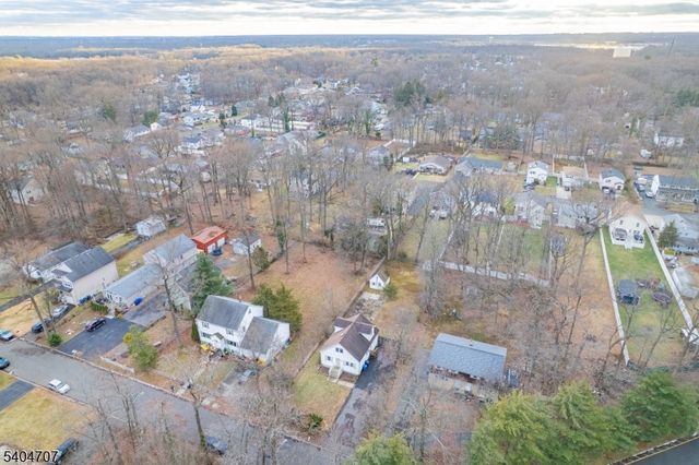 746 Spruce Rd, North Brunswick Twp., NJ 08902