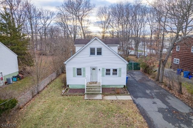 746 Spruce Rd, North Brunswick Twp., NJ 08902