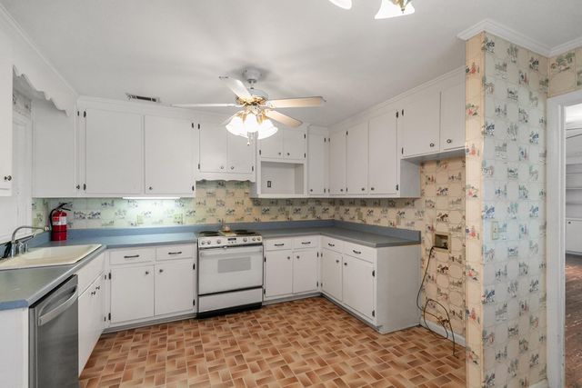 1601 Cone Drive, Dothan, AL 36301