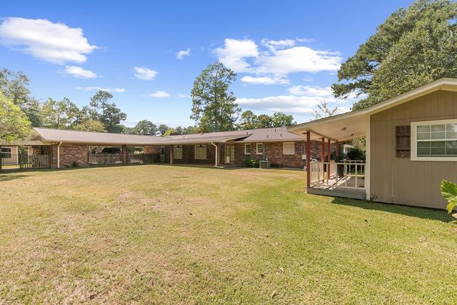 1601 Cone Drive, Dothan, AL 36301