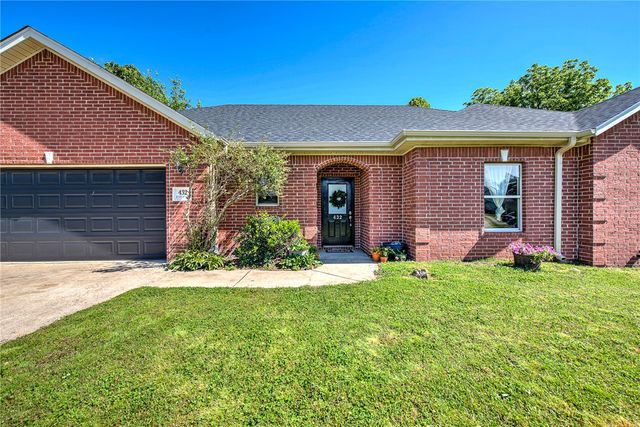 432 Hunter Allen Drive, Springdale, AR 72764