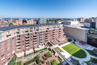 360 W Washington Avenue #712, Madison, WI 53703