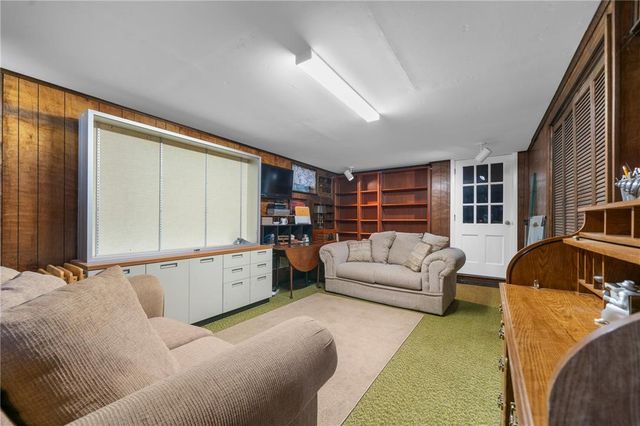 2847 Fairfield Drive, Allentown City, PA 18103