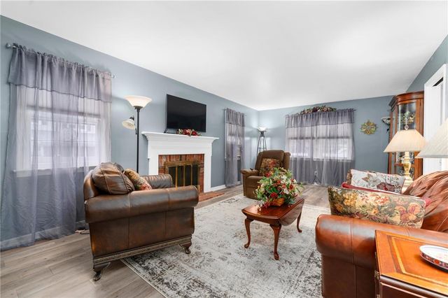 2847 Fairfield Drive, Allentown City, PA 18103