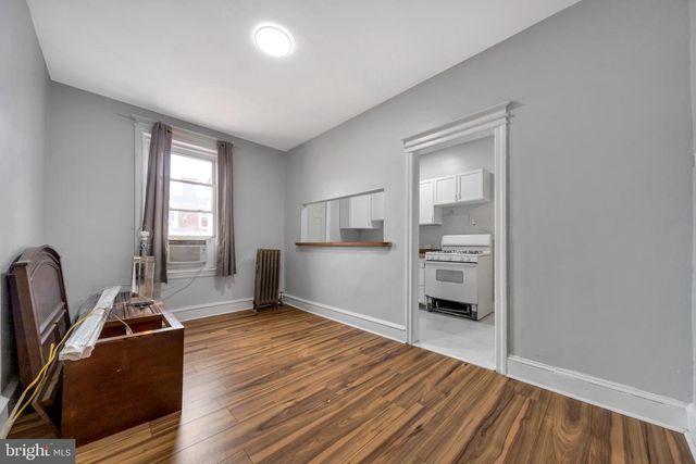 29 COLLEGE AVE, Upper Darby, PA 19082