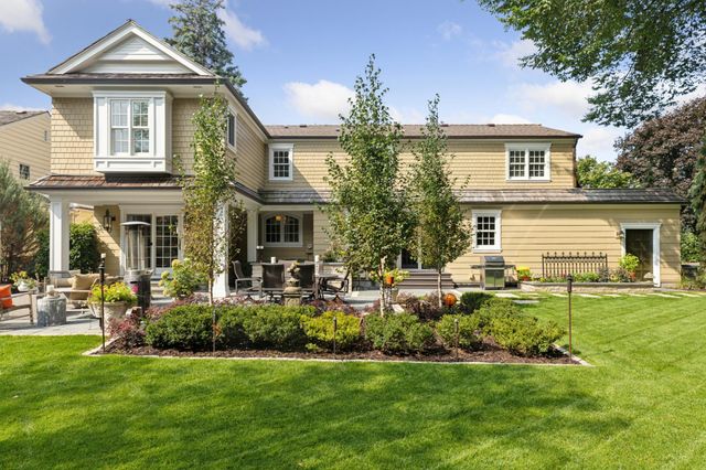 5325 Wooddale Avenue, Edina, MN 55424