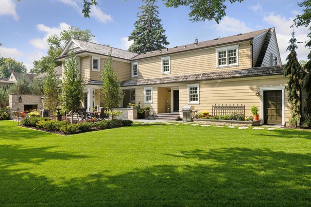 5325 Wooddale Avenue, Edina, MN 55424