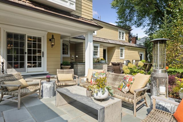 5325 Wooddale Avenue, Edina, MN 55424