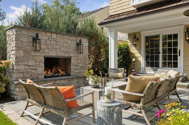 5325 Wooddale Avenue, Edina, MN 55424