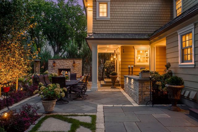 5325 Wooddale Avenue, Edina, MN 55424