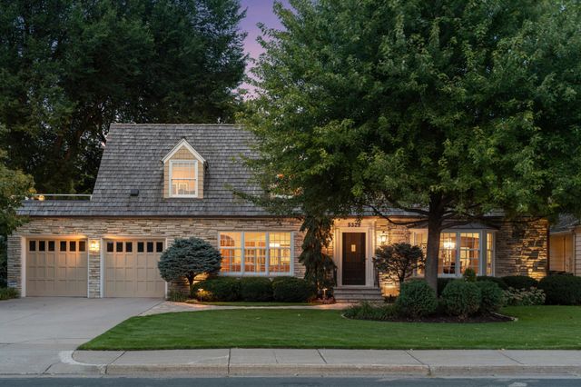 5325 Wooddale Avenue, Edina, MN 55424