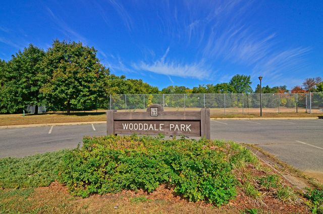 5325 Wooddale Avenue, Edina, MN 55424