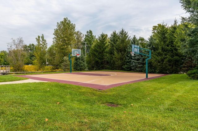 722 Olde Mill Drive, Westerville, OH 43082