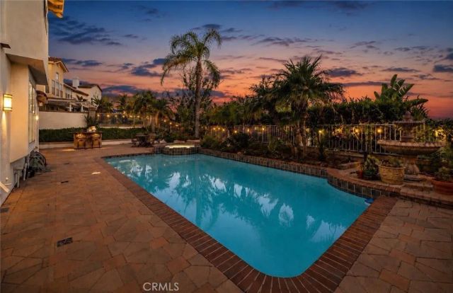 14 Pembroke Ln, Laguna Niguel, CA 92677