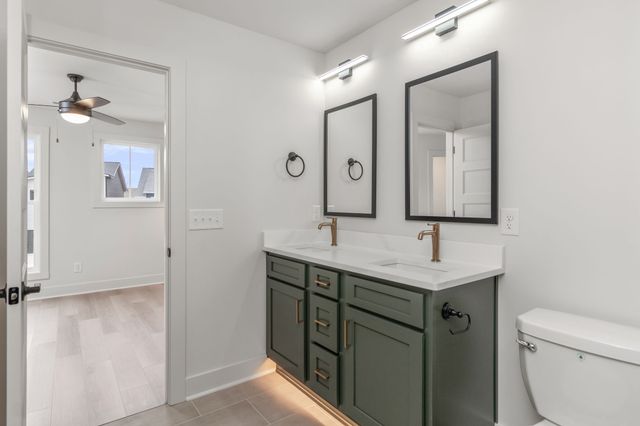 53 Holland Park, Clarksville, TN 37043