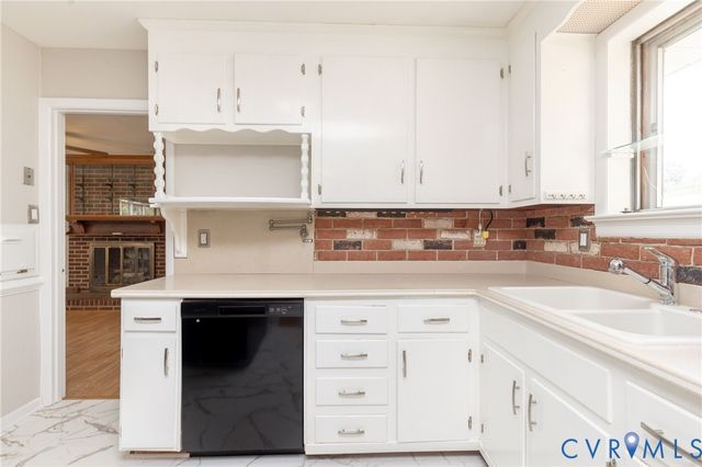 7327 Hunterbrook Dr, Mechanicsville, VA 23111
