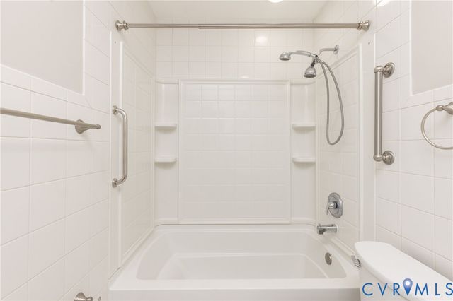 7327 Hunterbrook Dr, Mechanicsville, VA 23111