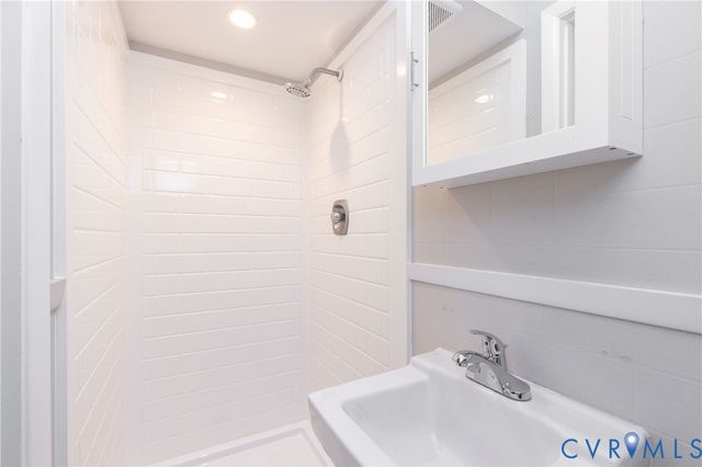7327 Hunterbrook Dr, Mechanicsville, VA 23111