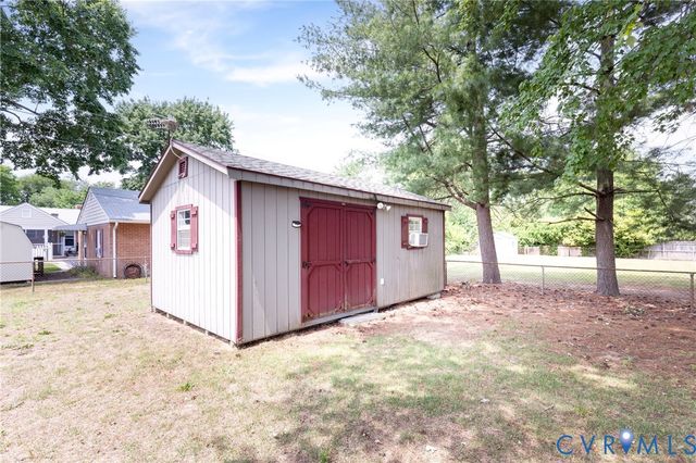 7327 Hunterbrook Dr, Mechanicsville, VA 23111