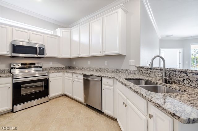 10348 Prato DR, Fort Myers, FL 33913