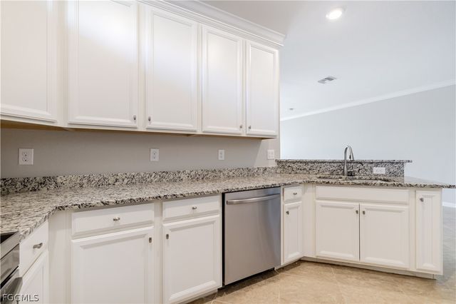 10348 Prato DR, Fort Myers, FL 33913