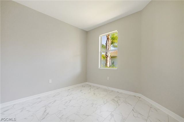 10348 Prato DR, Fort Myers, FL 33913