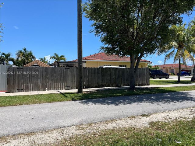 12265 SW 215th Ter 1, Miami, FL 33177