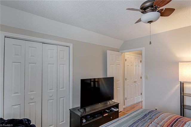 2945 Poinsetta Drive, Winston-salem, NC 27107