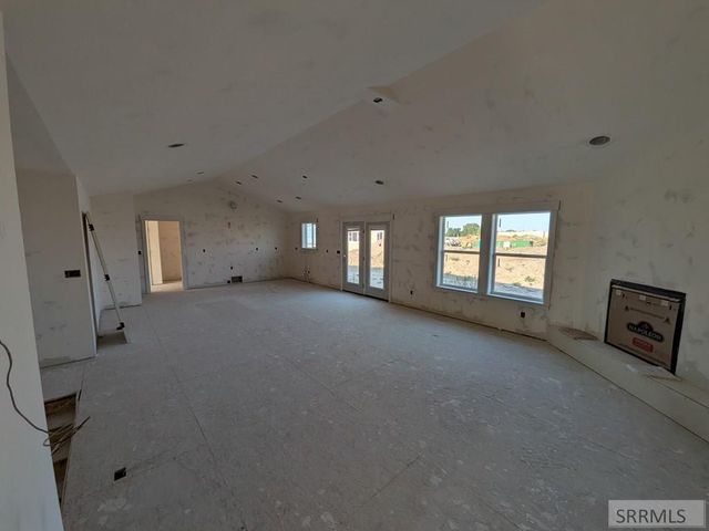 553 Meadowbrook, Rexburg, ID 83440