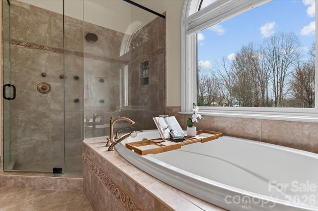 109 Fitchburg Court, Mooresville, NC 28117