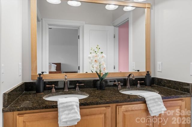 109 Fitchburg Court, Mooresville, NC 28117