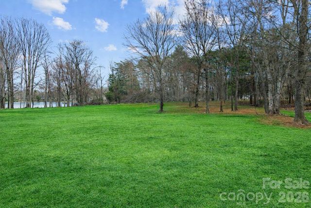 109 Fitchburg Court, Mooresville, NC 28117