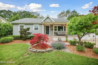 28 Arno Street, Oakhurst, NJ 07755