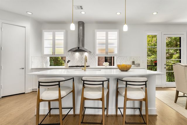 3633 Oak Lawn Avenue, Dallas, TX 75219