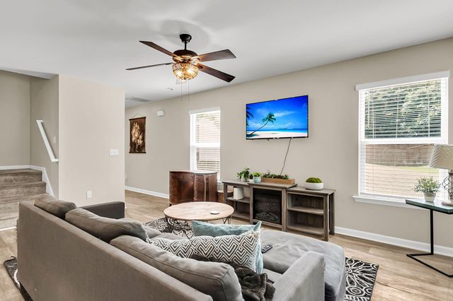 284 Spencer Circle, Summerville, SC 29485