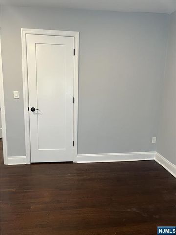 21 Wedgewood Drive 75, Verona, NJ 07044
