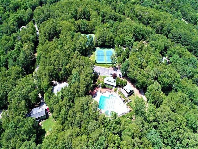 188 Cherokee Drive S, Waleska, GA 30183