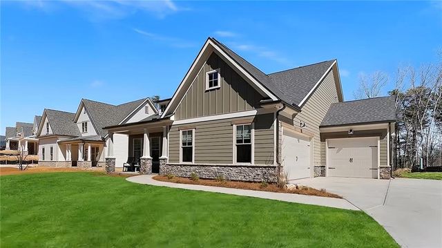 188 Cherokee Drive S, Waleska, GA 30183
