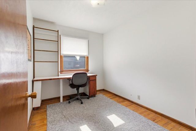 1209 N 26TH Street, Council Bluffs, IA 51501