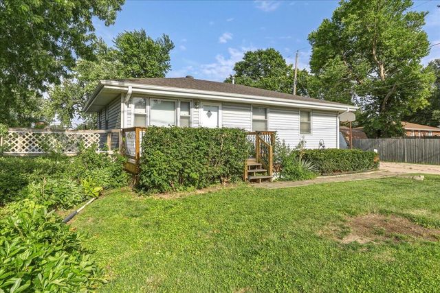1209 N 26TH Street, Council Bluffs, IA 51501