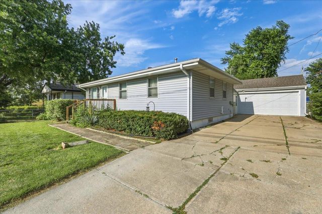 1209 N 26TH Street, Council Bluffs, IA 51501