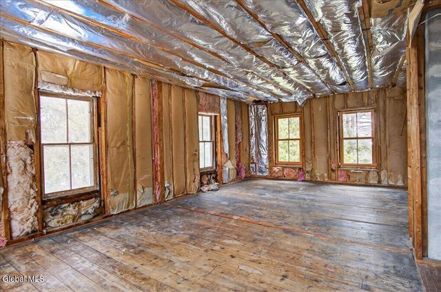 263 Stillwater Bridge Road, Schaghticoke, NY 12154