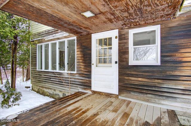 263 Stillwater Bridge Road, Schaghticoke, NY 12154