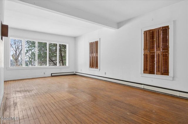 263 Stillwater Bridge Road, Schaghticoke, NY 12154