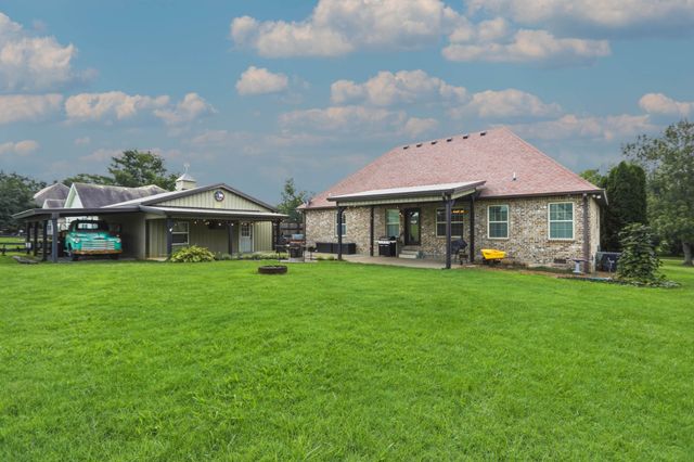 532 Halltown Rd, Portland, TN 37148