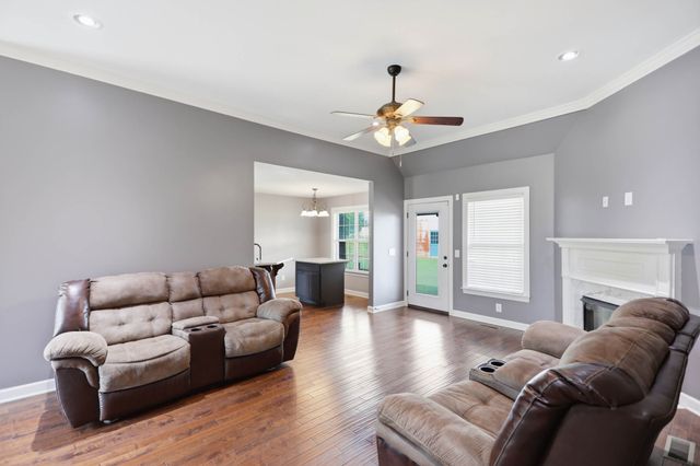 532 Halltown Rd, Portland, TN 37148