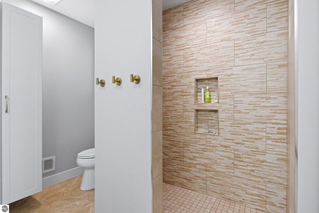 2764 W Crown Drive, Traverse City, MI 49685