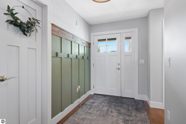 2764 W Crown Drive, Traverse City, MI 49685