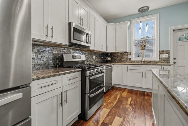 4628 S Langley Avenue, Chicago, IL 60653