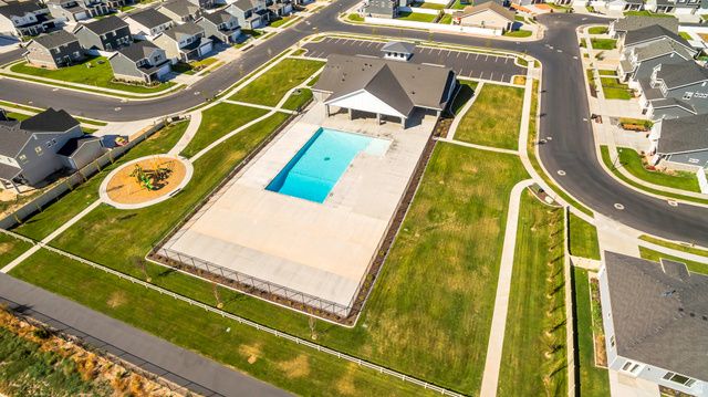 1955 W PARKVIEW DR, Syracuse, UT 84075
